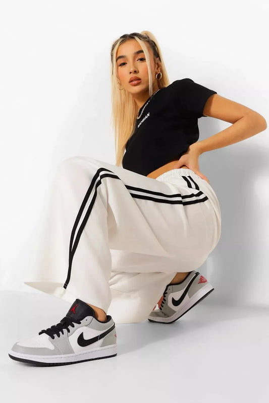 DOUBLE SIDE STRIPE WIDE LEG PANTS