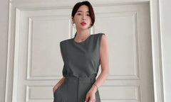 WOMEN SOLID SLEEVELESS TOP AND WIDE LEG PANTS